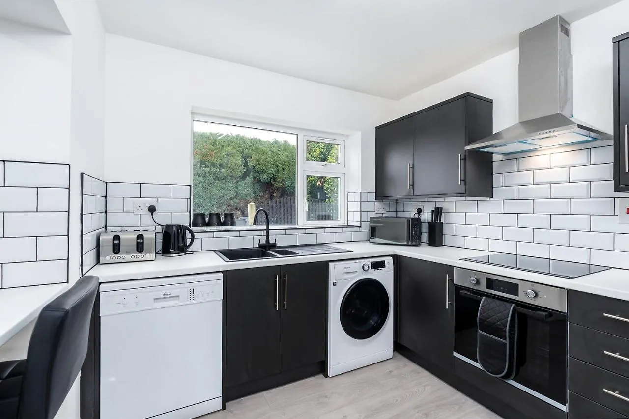 Dom wakacyjny Spacious Modern Home In Sheffield Todwick